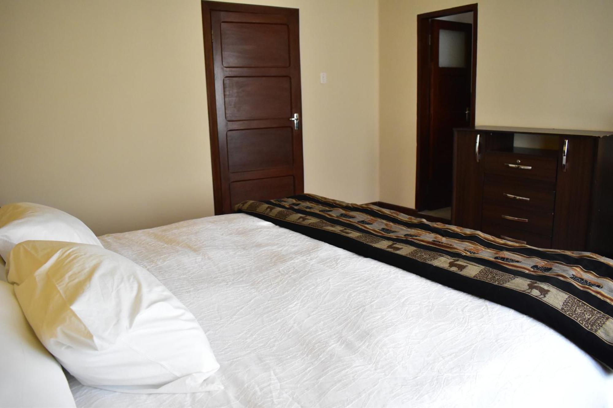 Raven La Paz Hotel ภายนอก รูปภาพ